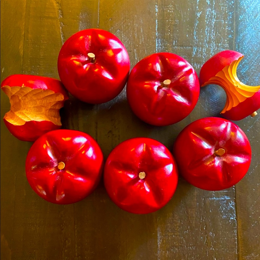 Wooden apples